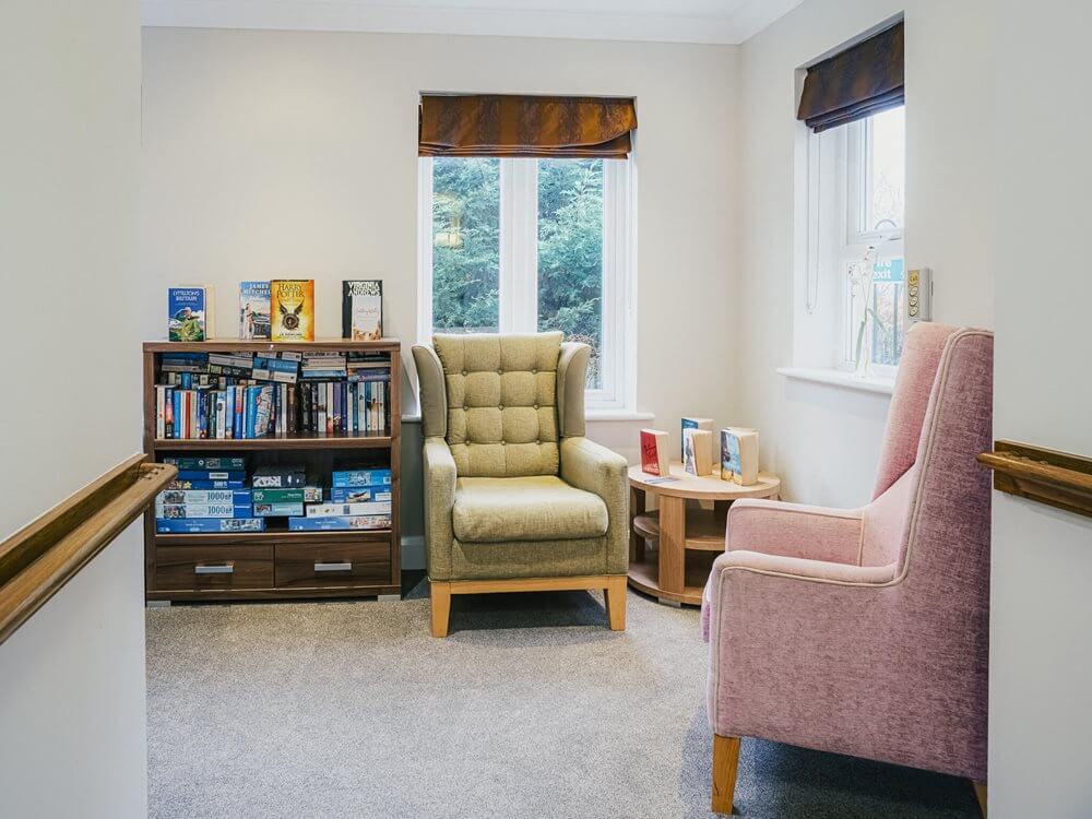 Brook Court - Brook Court lounge 4