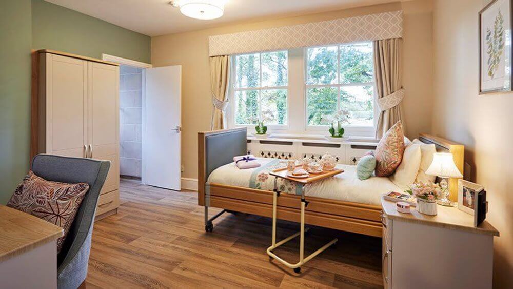 Oaklands House - Oaklands House bedroom