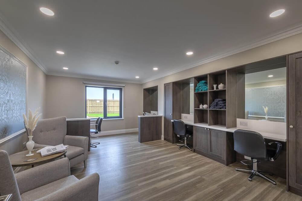 Mere Hall  - Mere Hall salon