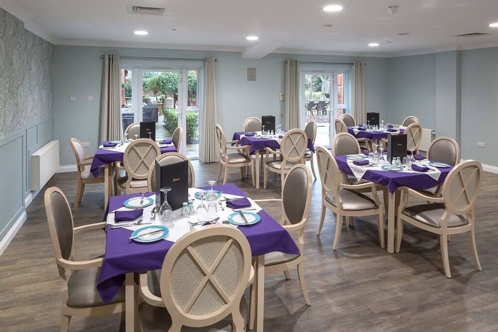 Newbury Grove - Newbury Grove dining 1