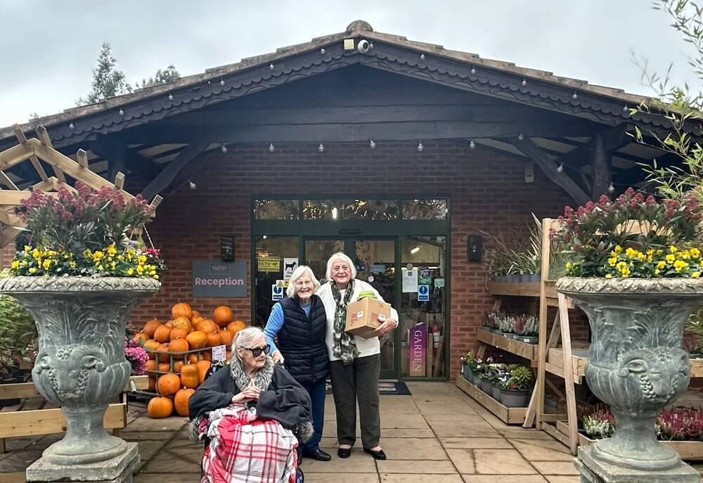 Lonsdale Mews - Lonsdale Mews garden center outing