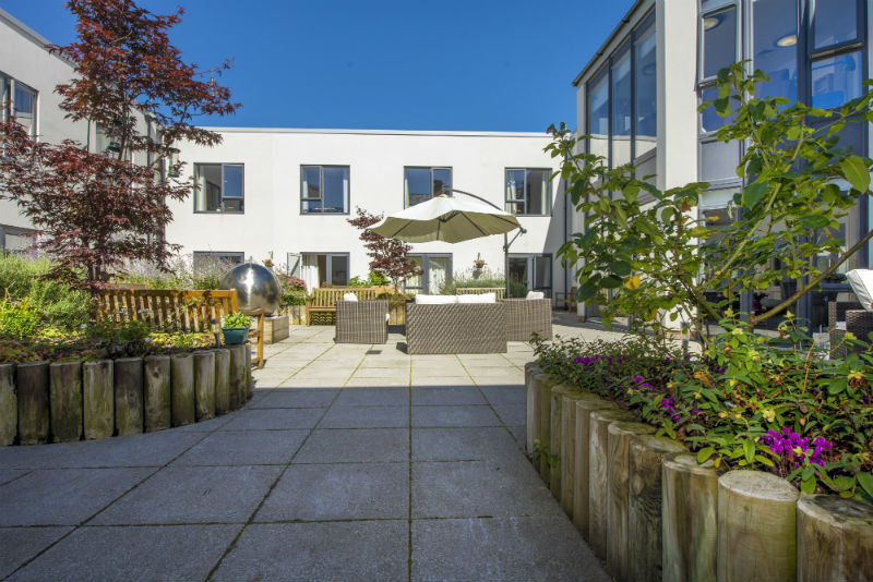 Bowes House Care Home Hailsham, East Sussex Care UK