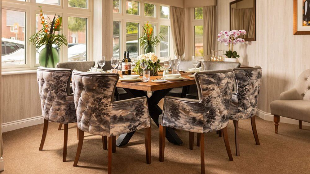 Brook House - Brook House dining room 2