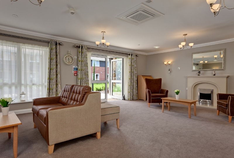 Mildenhall Lodge - lounge image