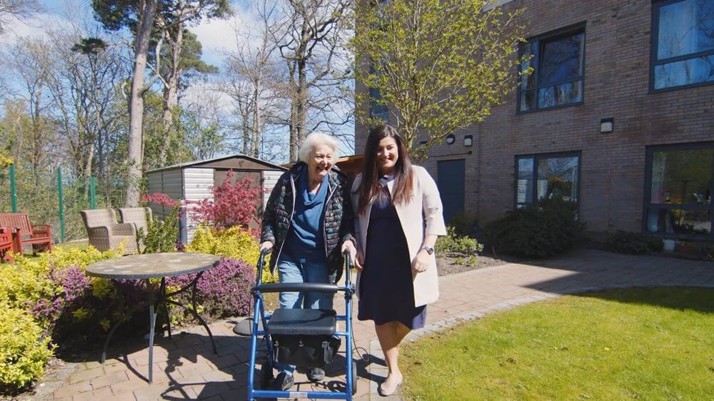 Communication is excellent at Cairdean House