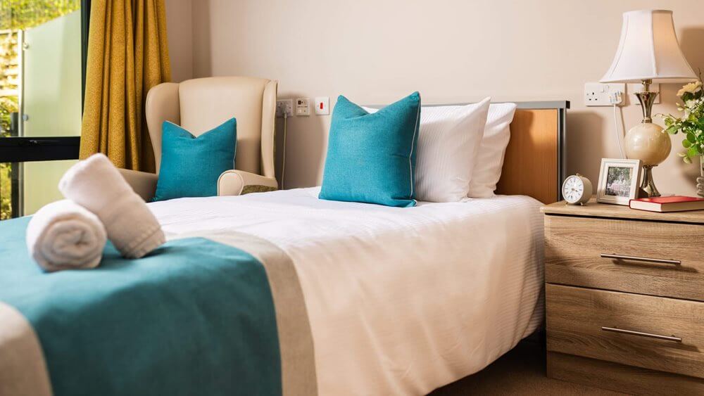 Wytham House - Wytham House bedroom