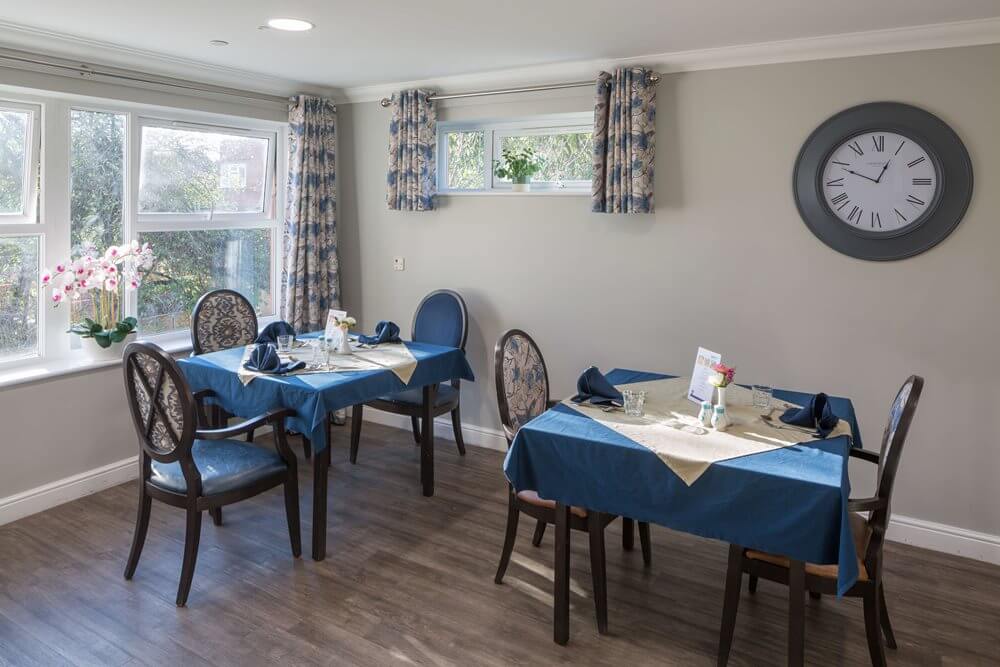 Ivy Grove - Ivy Grove dining room 3