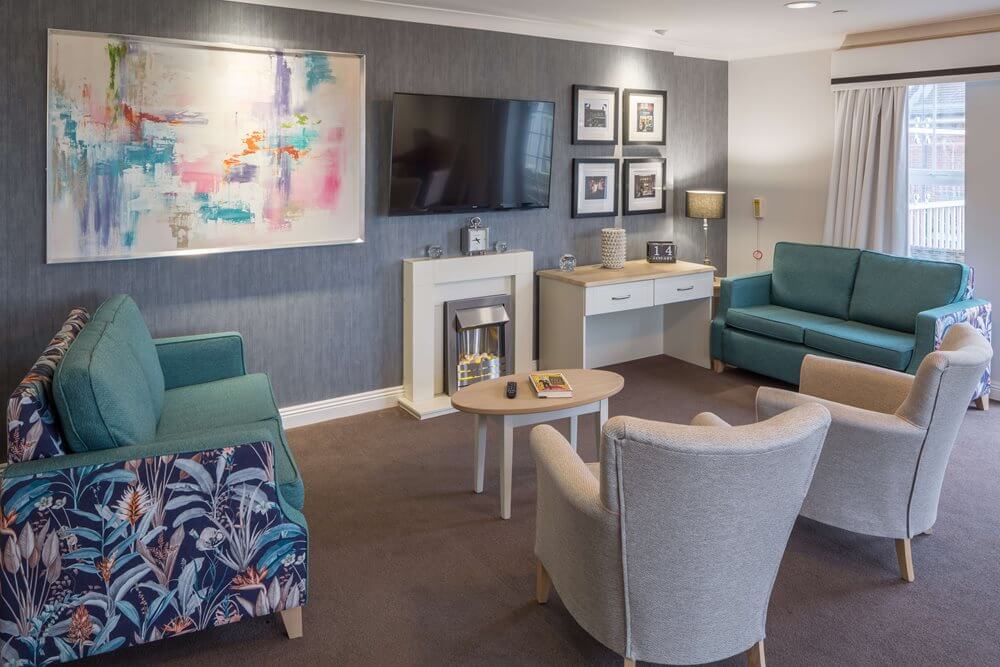 Seccombe Court - Seccombe Court lounge 1