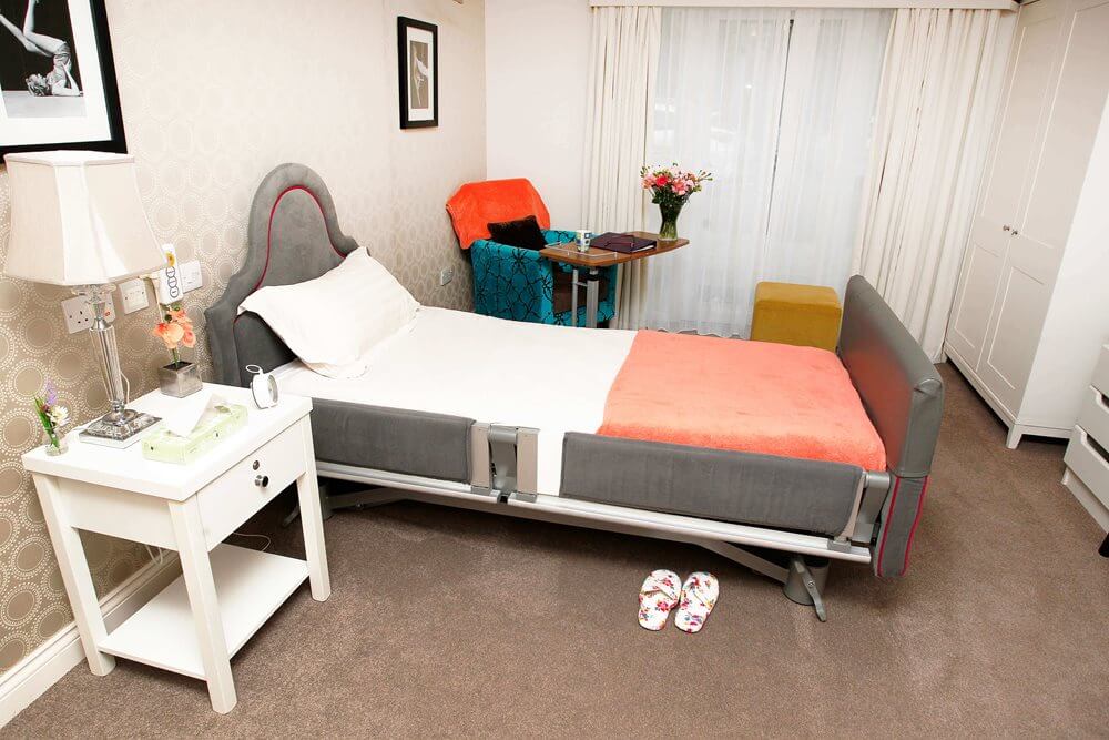 Newbury Grove - Newbury Grove bedroom