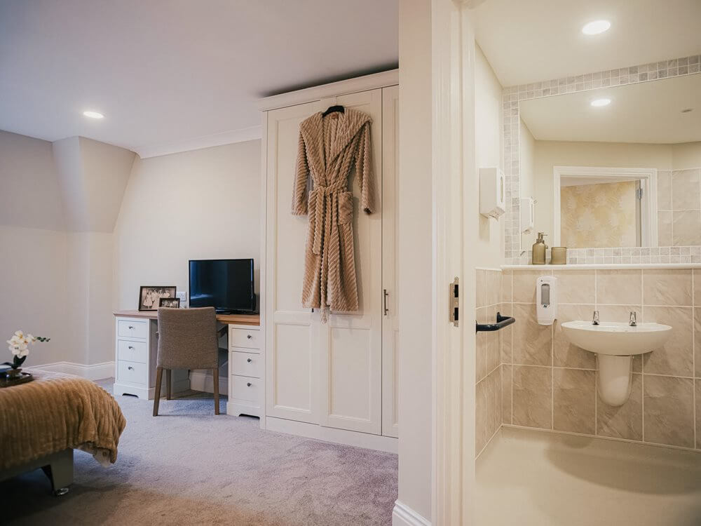 Mere Hall  - Mere Hall bedroom 6