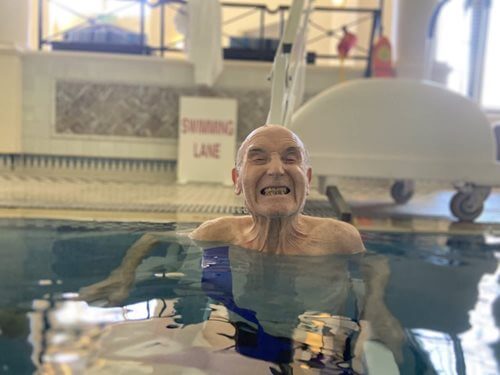 Colin, a resident at Snowdrop House, couldn’t believe it when the team organised for him to go swimming again – something he never thought he’d be able to do.