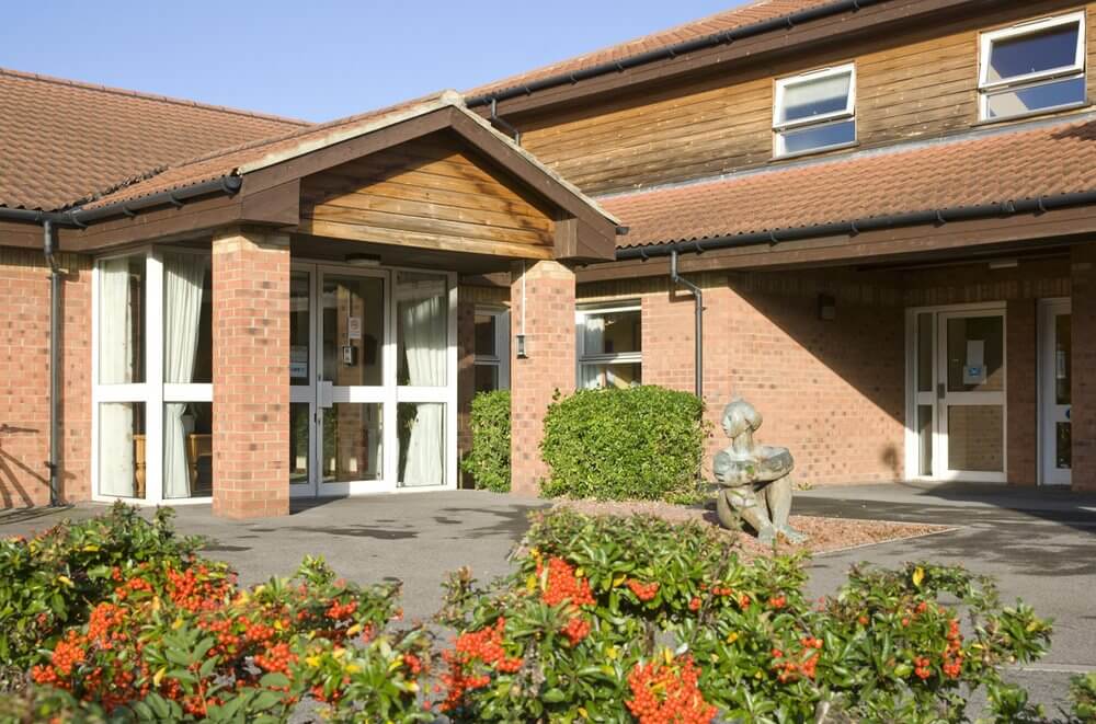 willows care home chesterfield