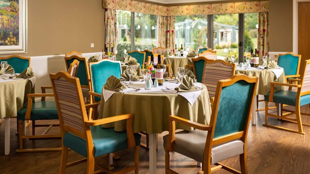 Ivy Court - Ivy Court dining room