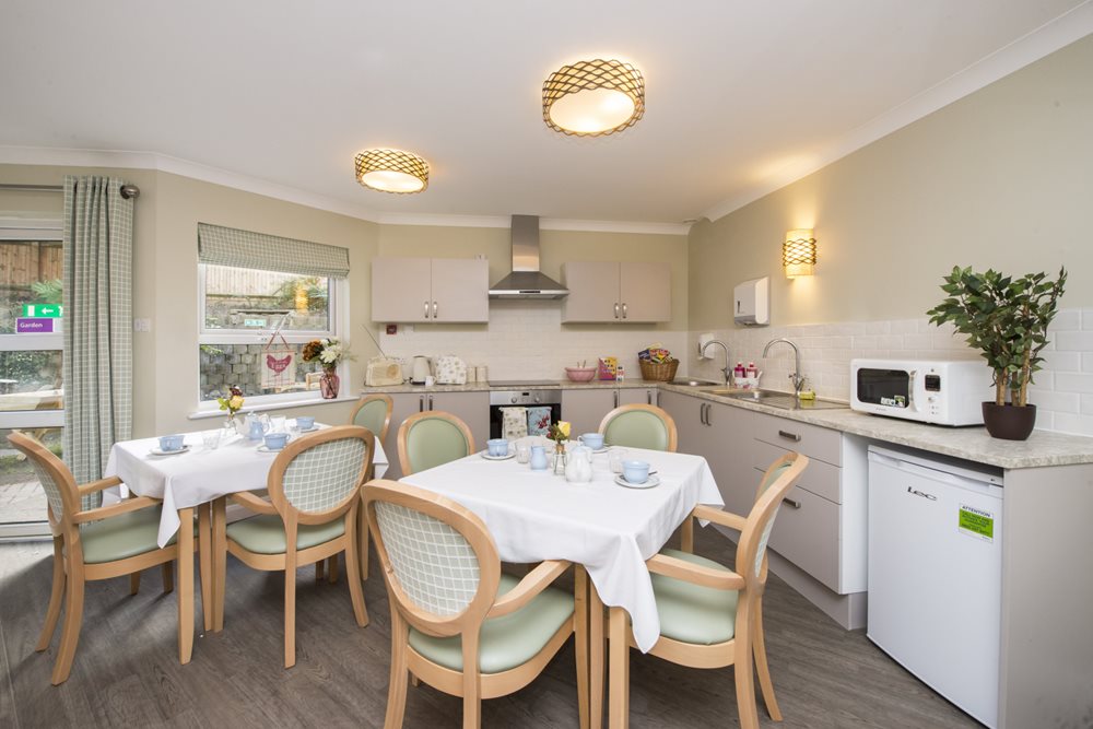 Jubilee House Care Home in Godalming, Surrey Care UK