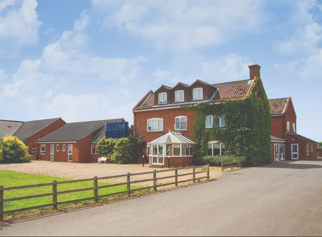 Oak Manor