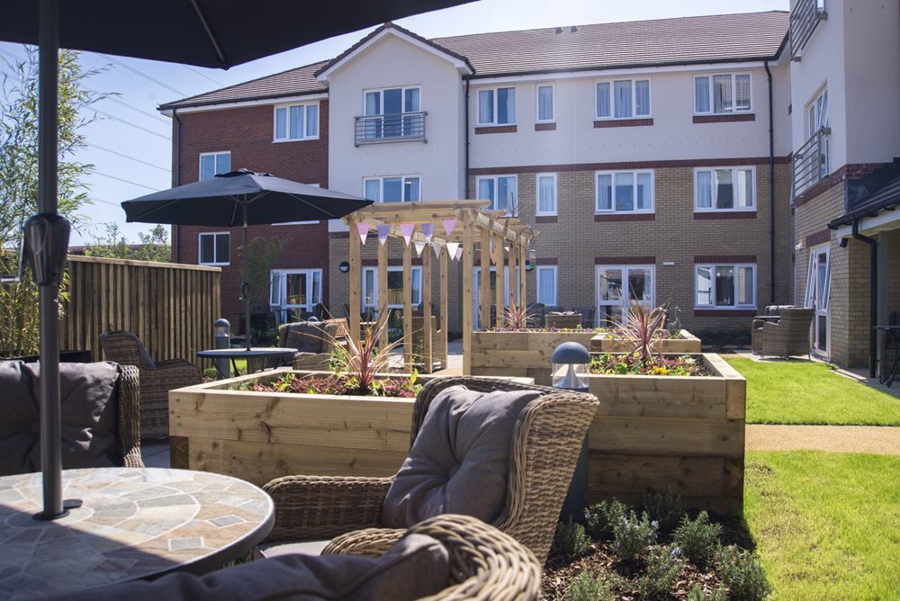 Pear Tree Court - garden-care-uk-pear-tree-court-2 image