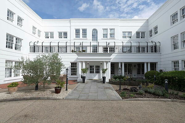 Care Assistant Bank - Metchley Manor external