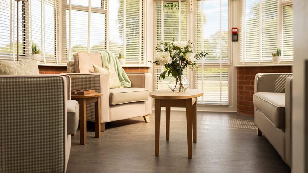 Oak Manor - Oak Manor lounge