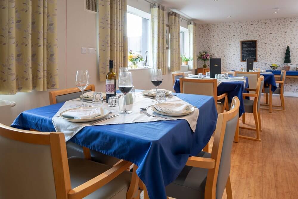 Chestnut View - Chestnut View dining room