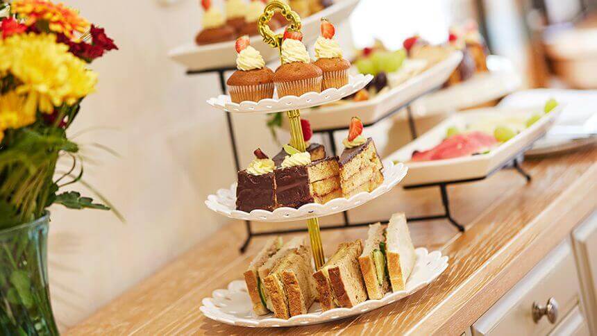 Albany Lodge - Albany Lodge afternoon tea