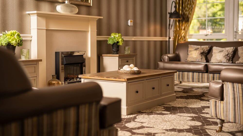 Kingsclear - Kingsclear lounge