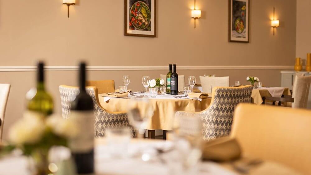 Knowle Park - Knowle Park dining room 3
