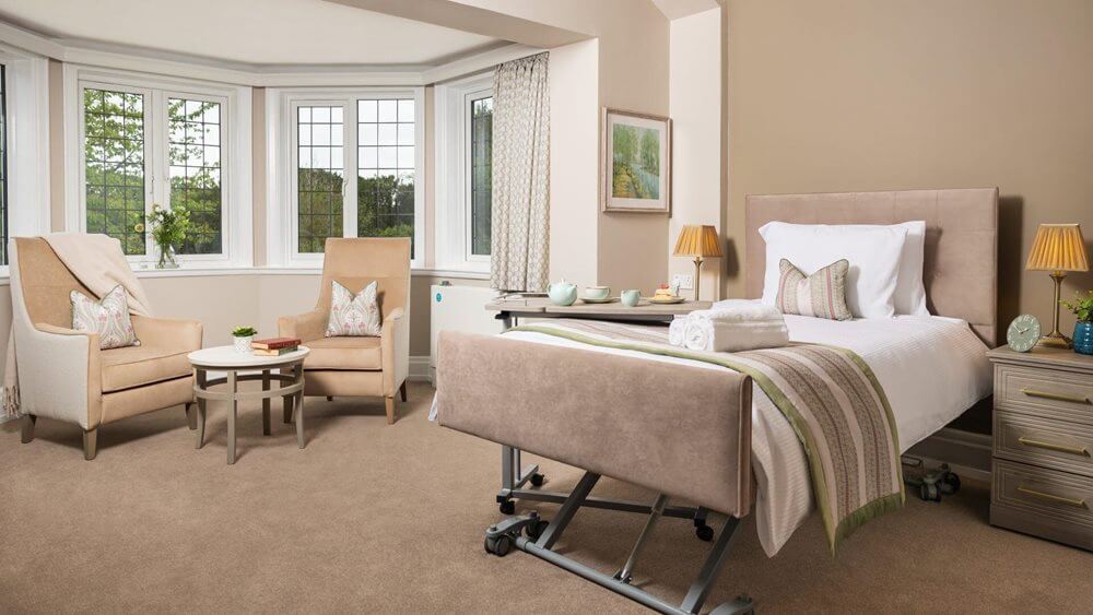 Denham Manor - Denham Manor bedroom