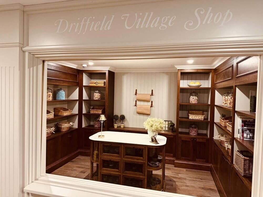 Driffield Manor - Driffield Manor shop 