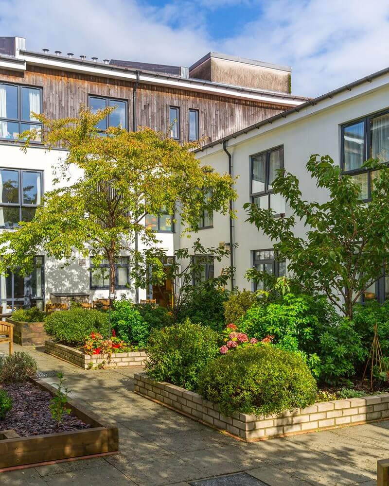 Heather View - Heather View garden 2