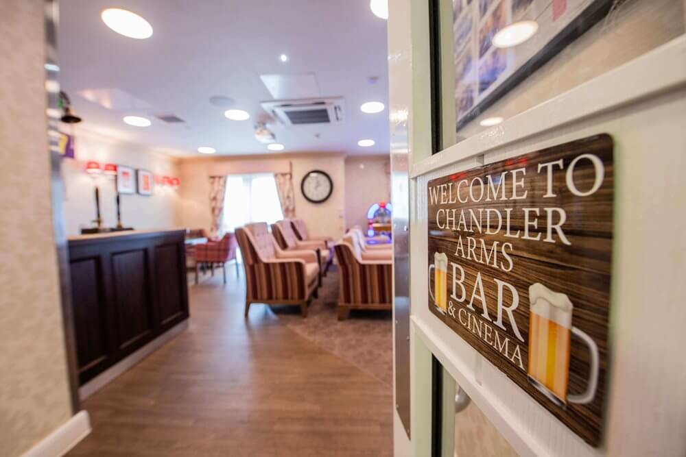 Care Assistant Bank - chandler pub