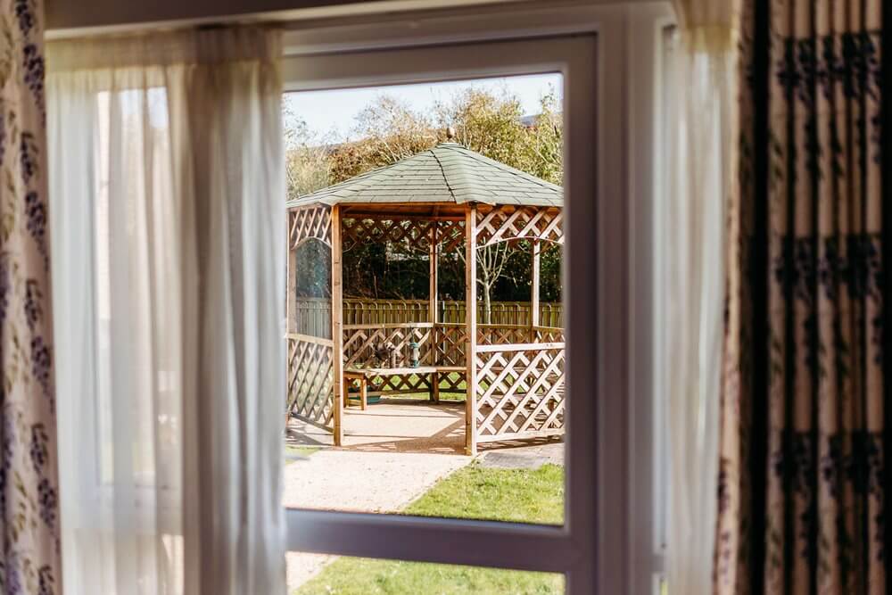 Pear Tree Court - Pear Tree Court garden