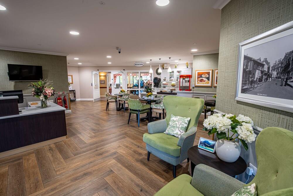 Buchanan Court - Buchanan Court reception