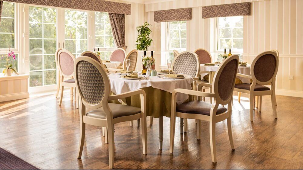 Kingsclear - Kingsclear dining room