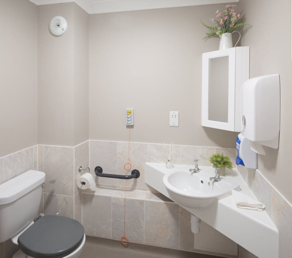 Mountfitchet House - Mountfitchet House bathroom