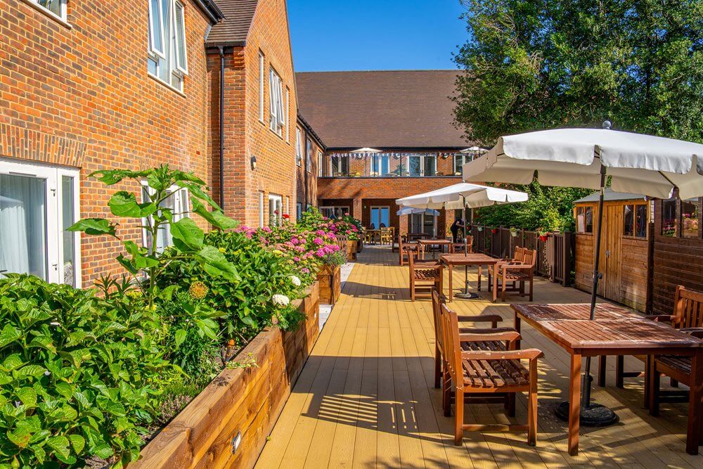 Greenview Hall - Greenview Hall decking 1