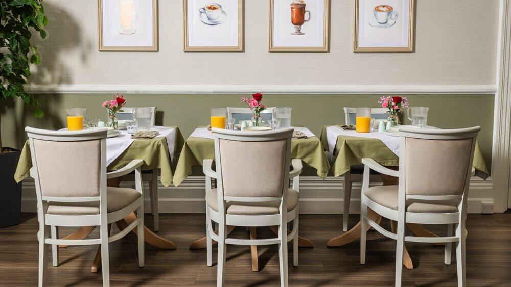 Claydon House - Claydon House dining room 1