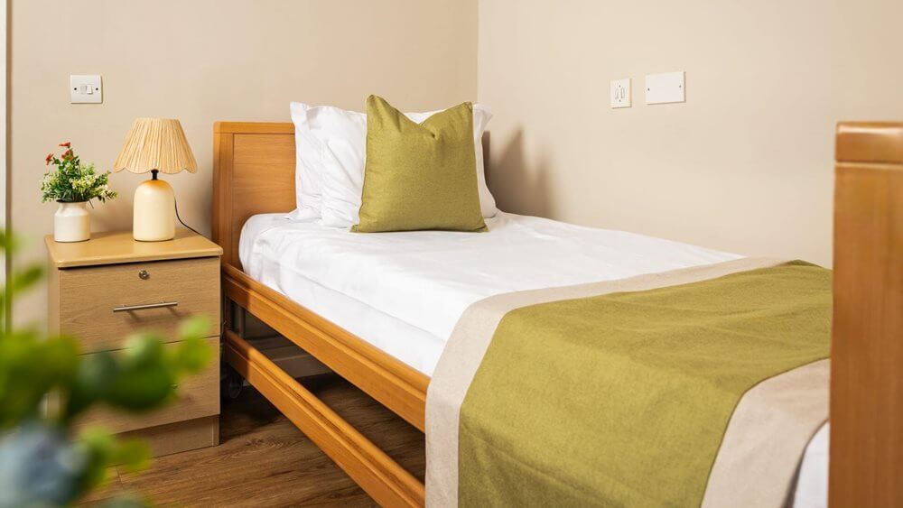 Heffle Court - Heffle Court bedroom