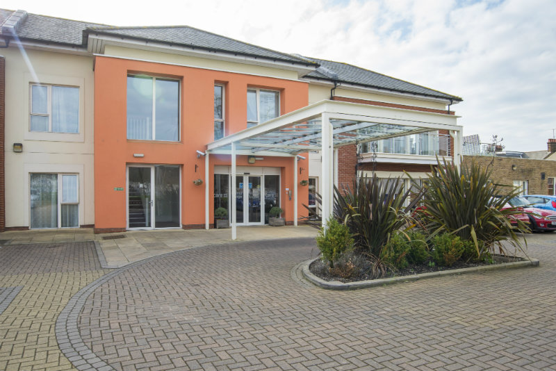 Manor Lodge Care Home in Chelmsford, Essex Care UK