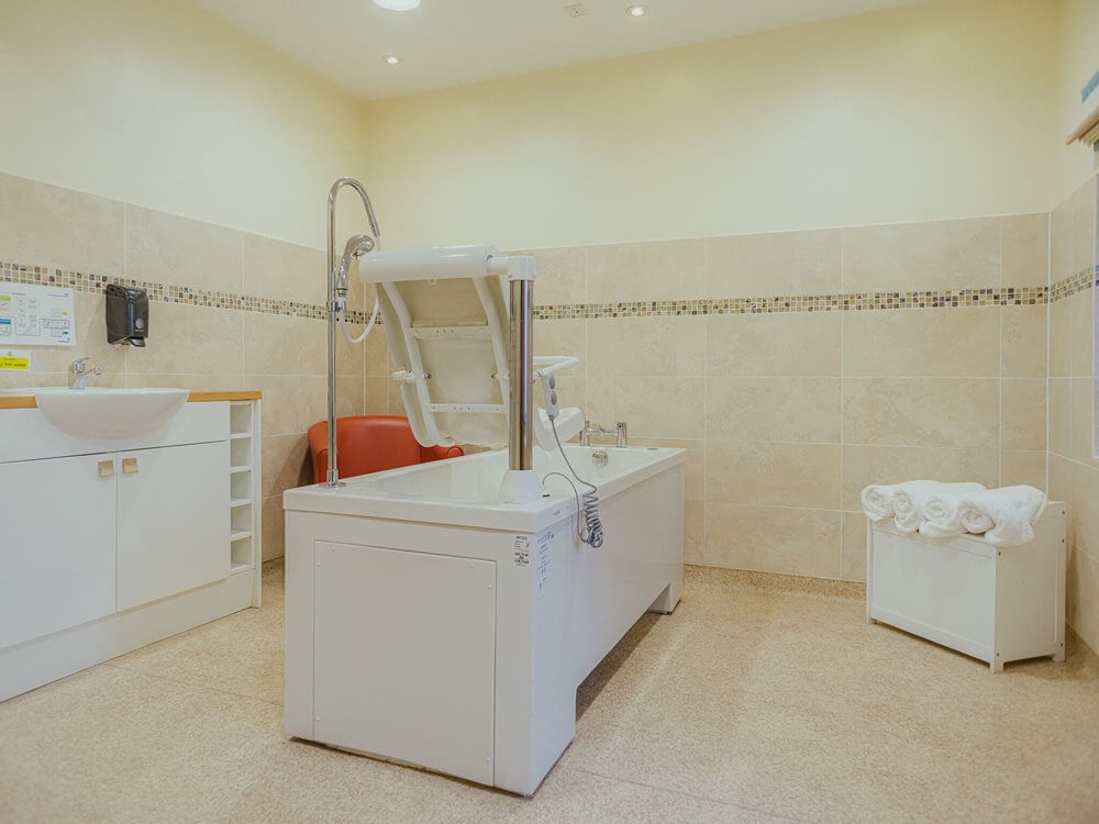 Seacroft Grange - Seacroft Grange bathroom