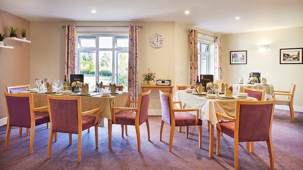 Stowford House - Stowford House dining room