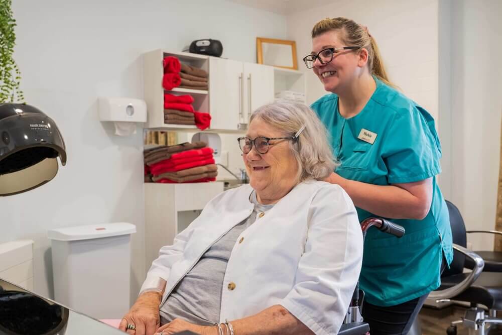Care Assistant Nights - Snowdrop lifestyle