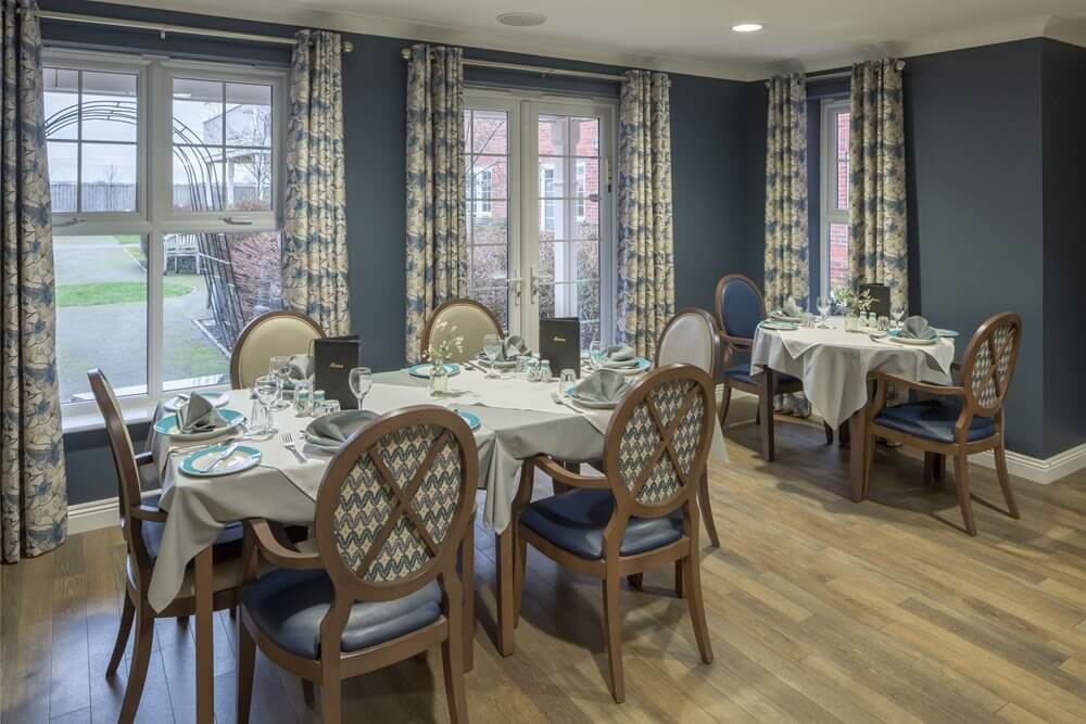 Seccombe Court - Seccombe Court dining 3