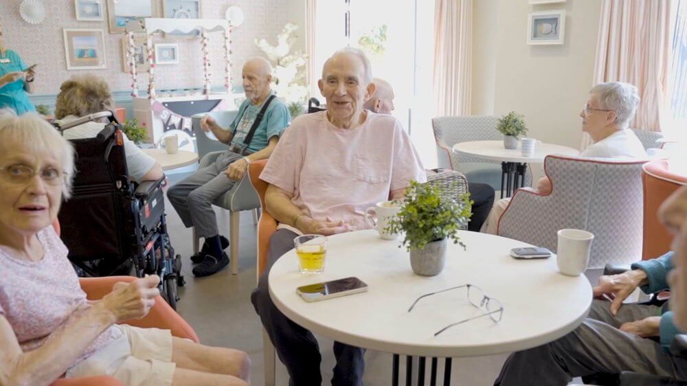 Relative and resident voices - Motivated for life