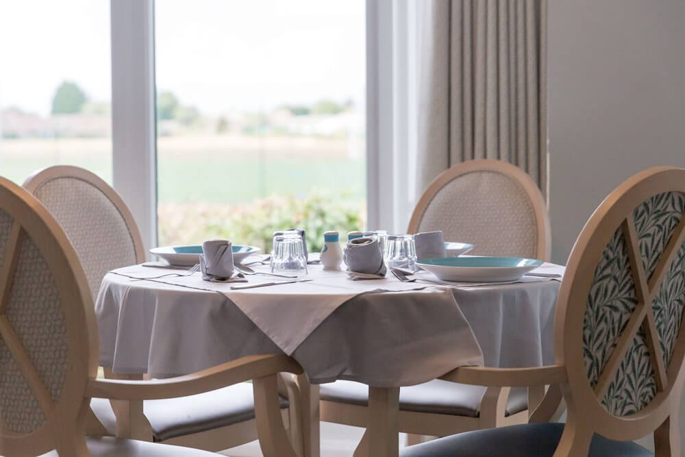 Bowes House - Bowes House dining room 2