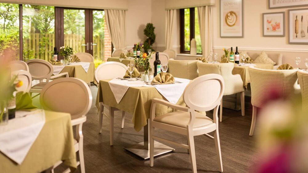 Abbeycrest - Abbeycrest dining room