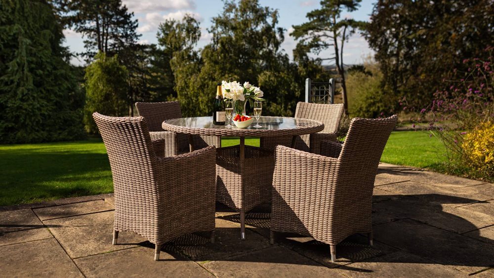 Oaken Holt - Oaken Holt garden