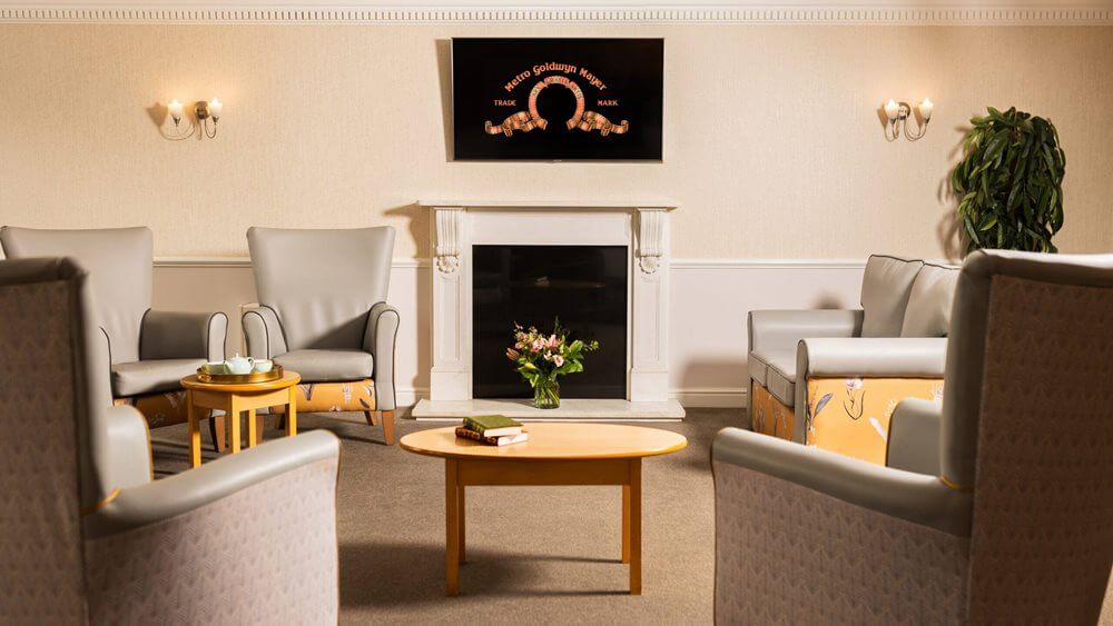 Cranmer Court - Lounge 2