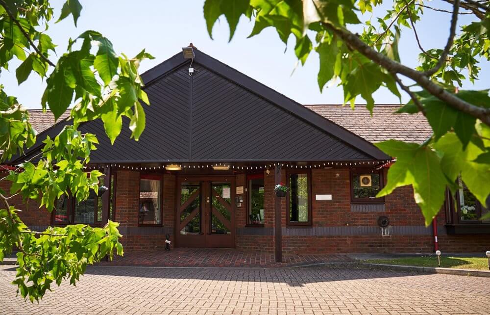 Broadwater Lodge Care Home in Godalming, Surrey Care UK