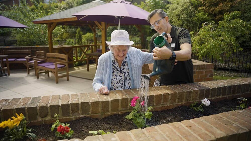 Meaningful lifestyles at Ferndown Manor