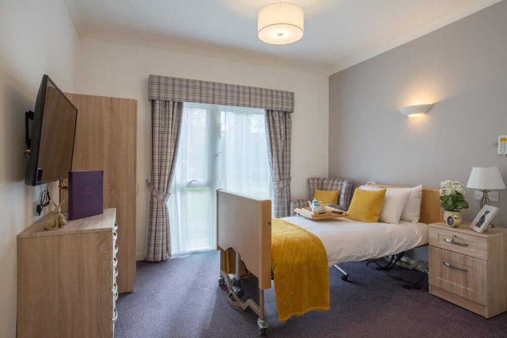 Manor Lodge - Manor Lodge bedroom